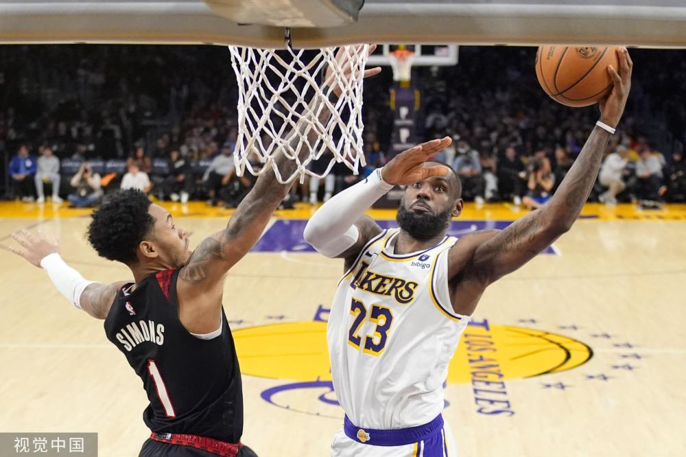 手反超比分 手反超比分