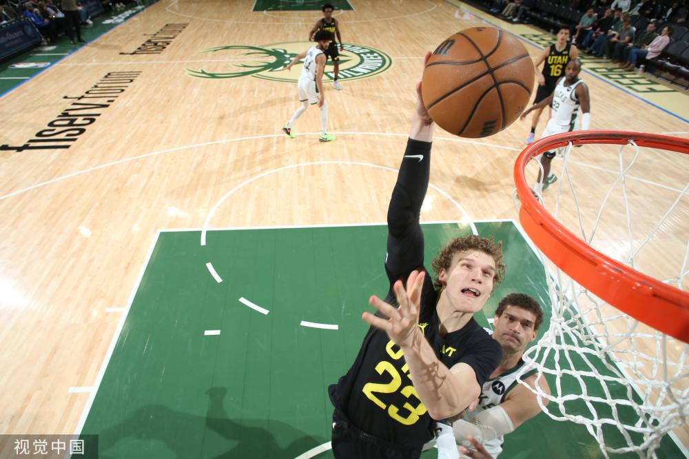 围绕阿瑙托 围绕阿瑙托